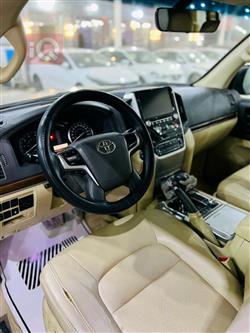 تويوتا لاندكروزر